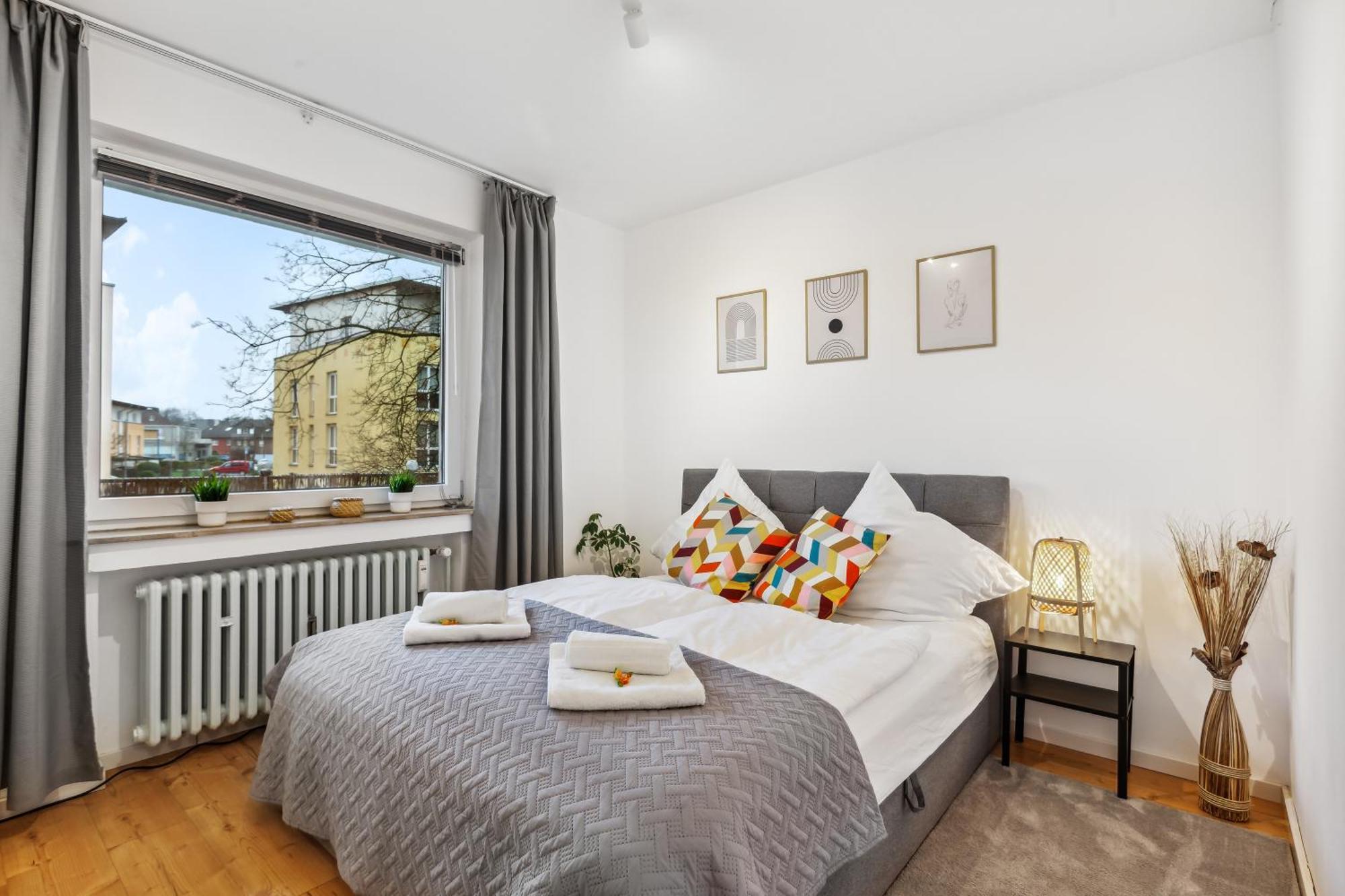 3 Zimmer, 68Qm, Parkplatz, Messe Dus, Logport, Duisport Duisburg Exteriör bild